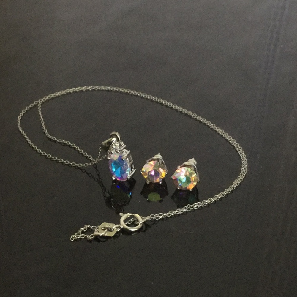 18”.925 SSNecklace Swarovski Oval Crystal&Earrings - Picture 3 of 7